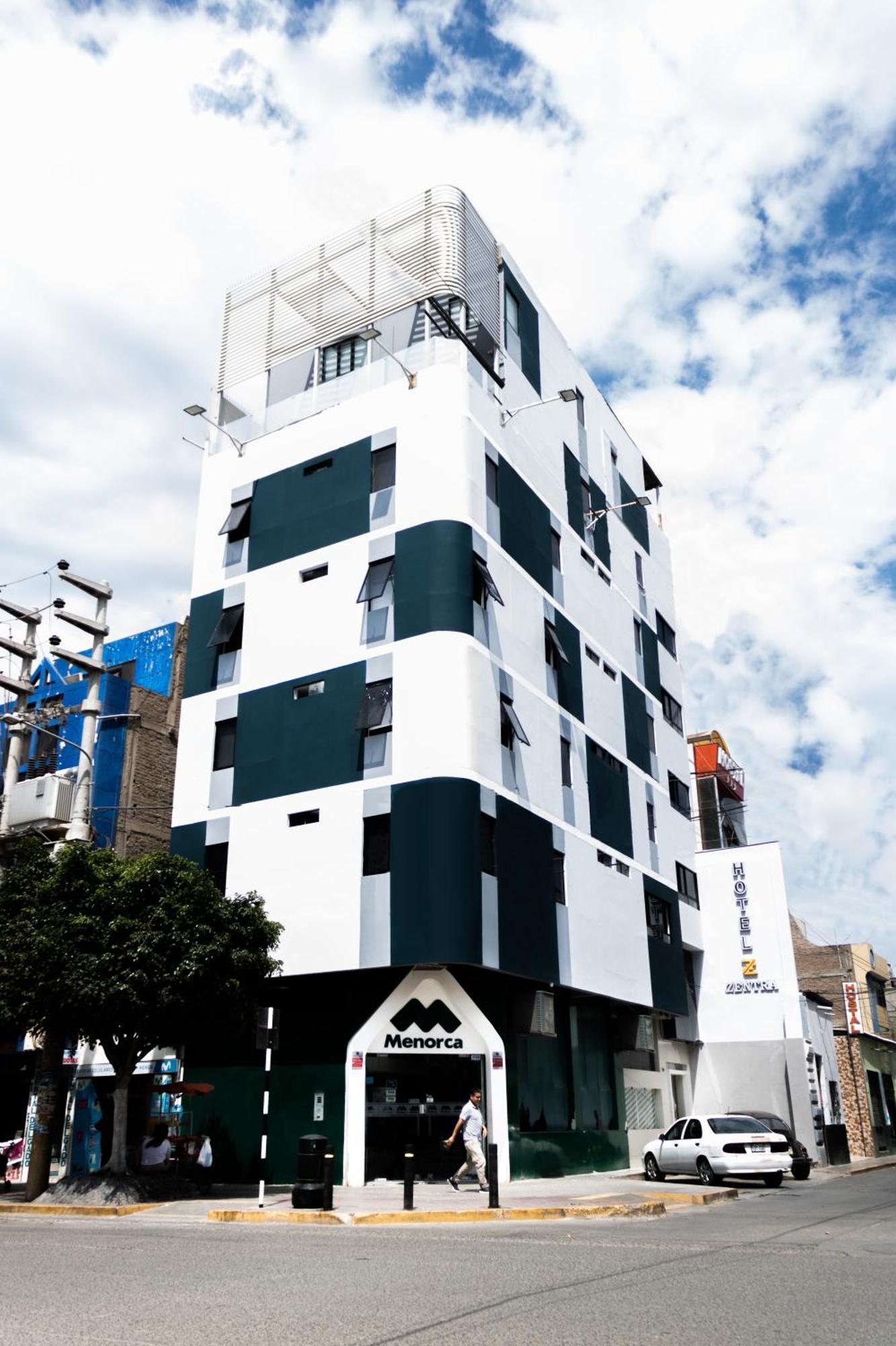 Zentra Hotel 치클라요 외부 사진
