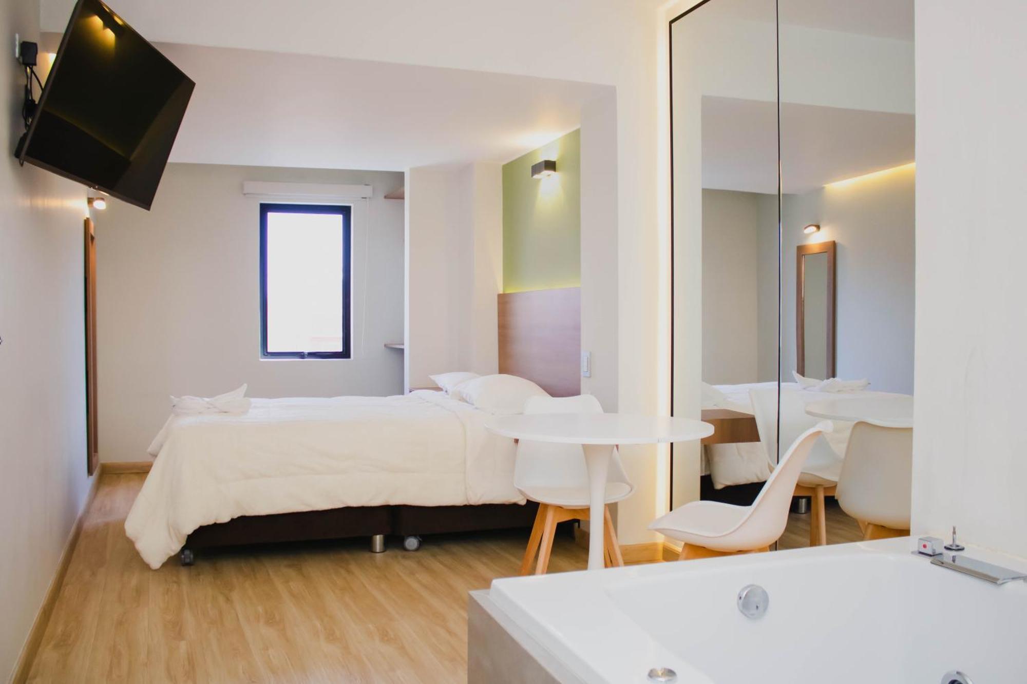Zentra Hotel 치클라요 외부 사진