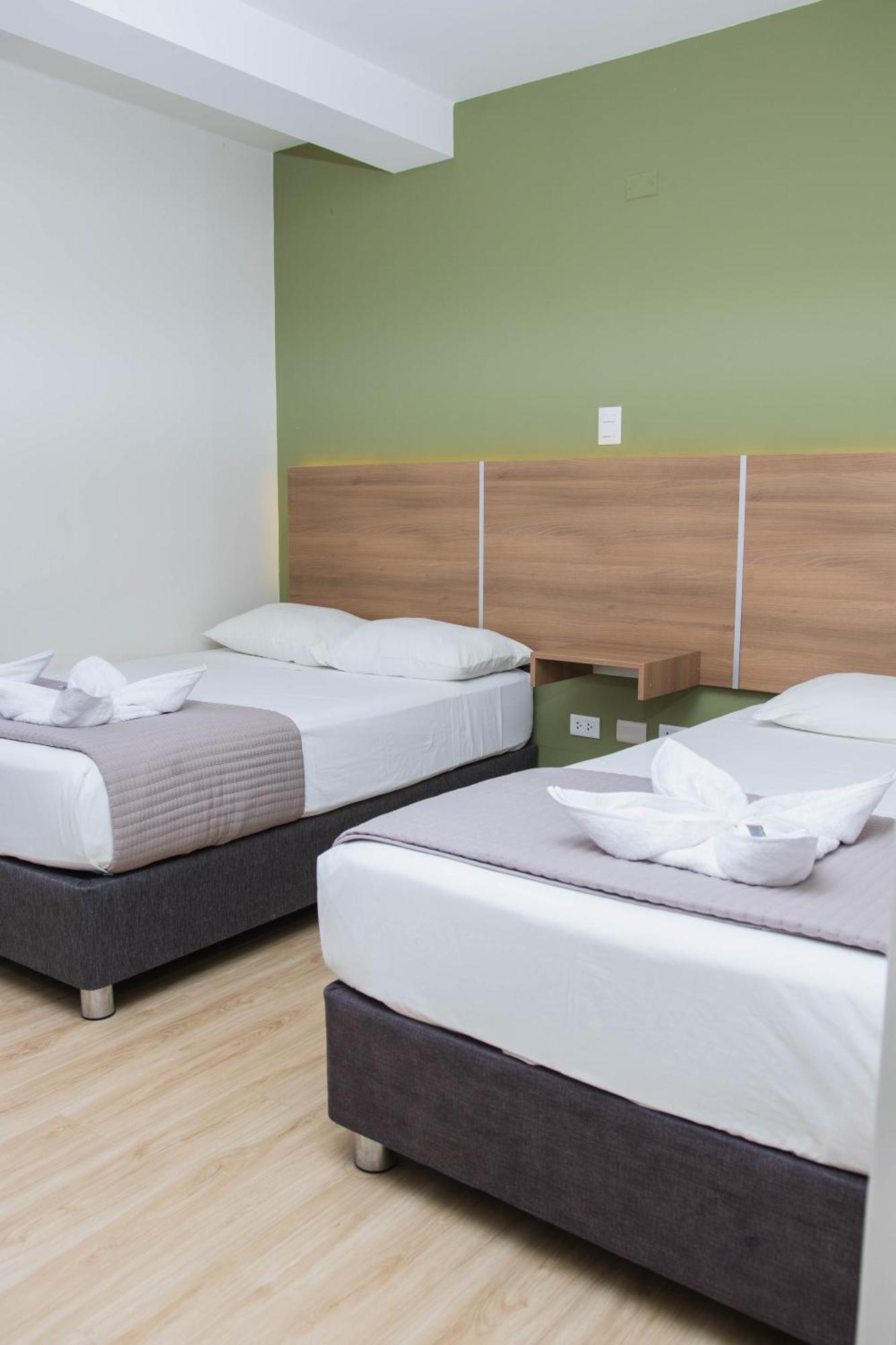 Zentra Hotel 치클라요 외부 사진