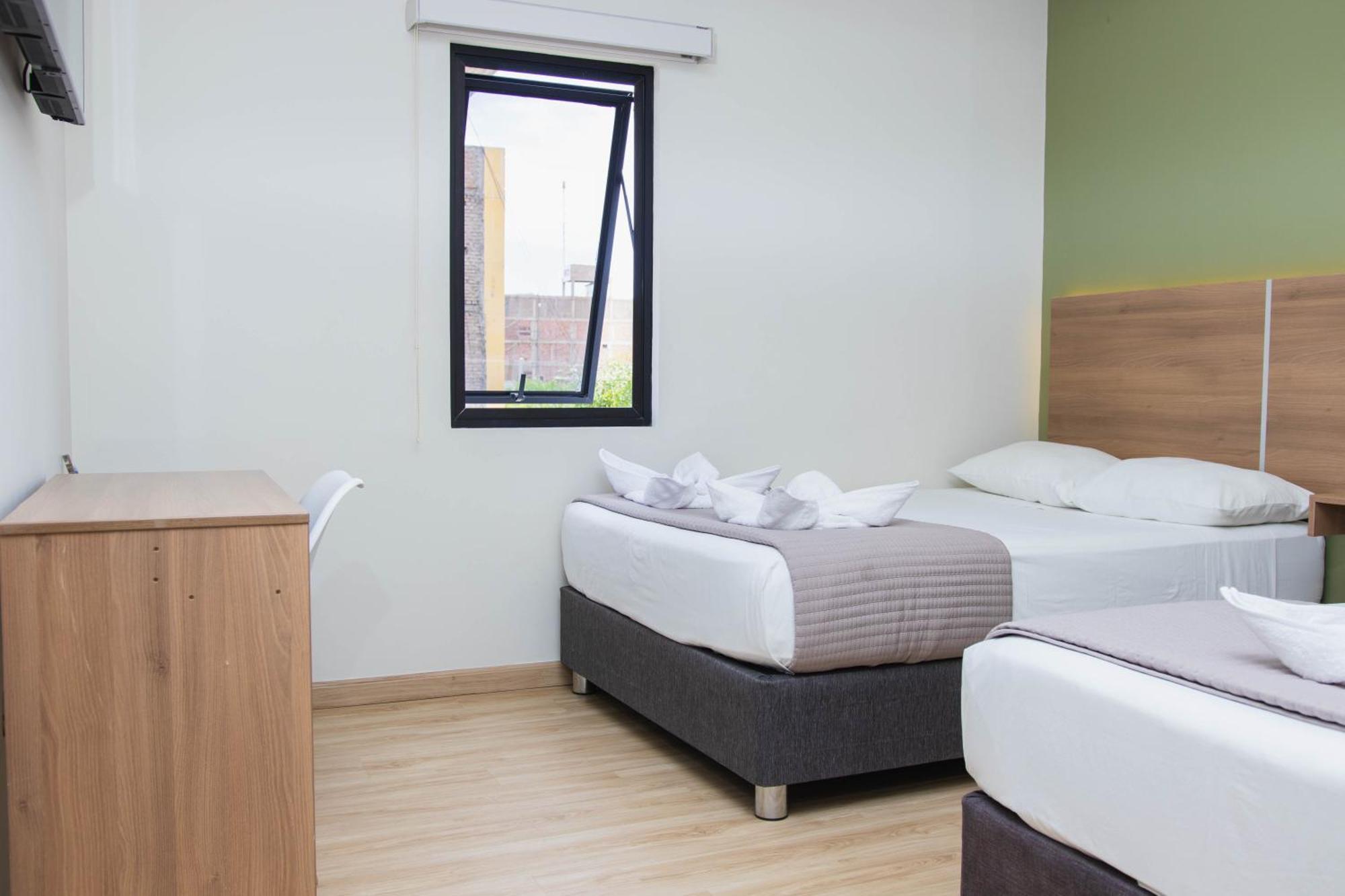 Zentra Hotel 치클라요 외부 사진