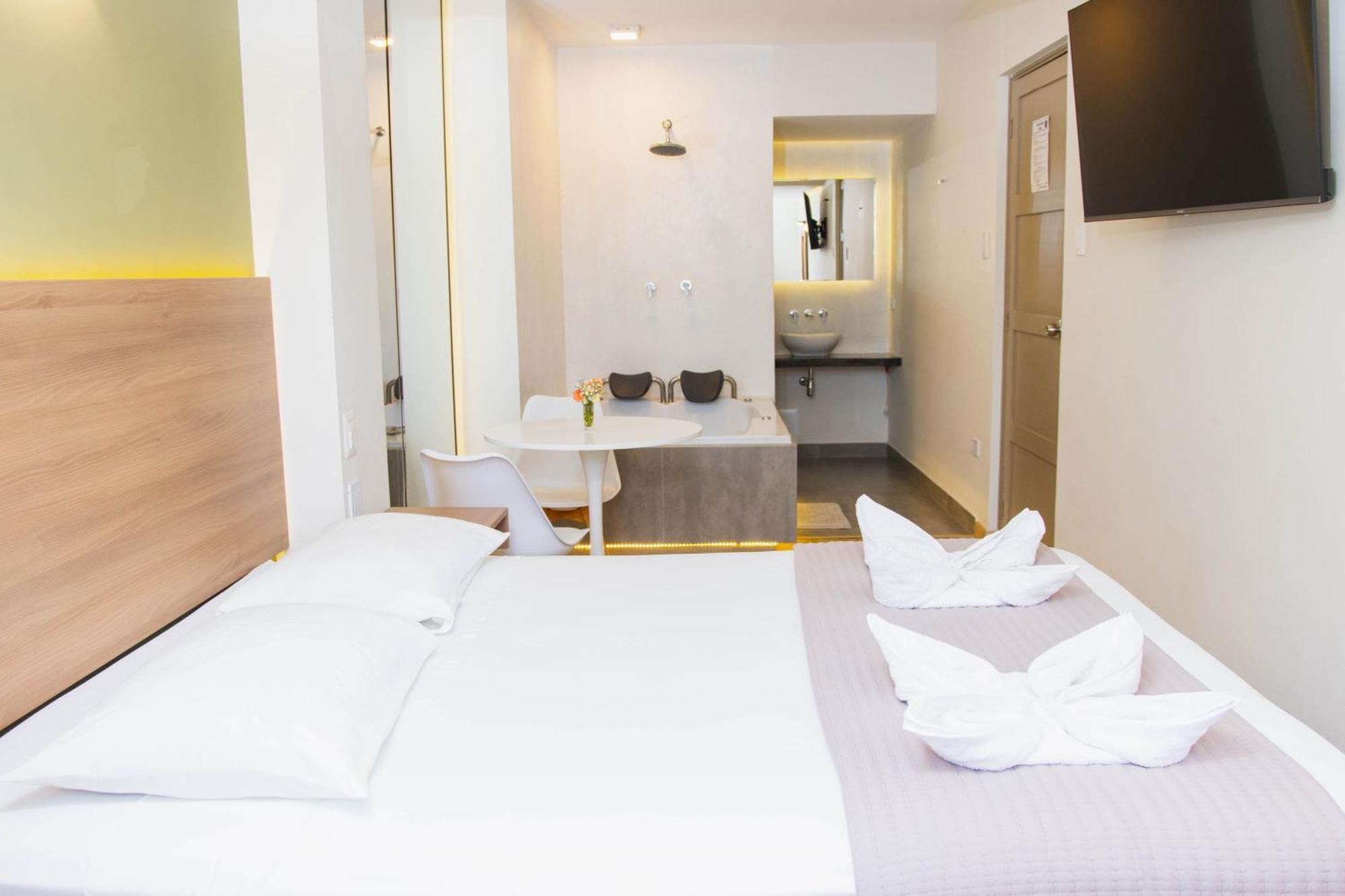 Zentra Hotel 치클라요 외부 사진